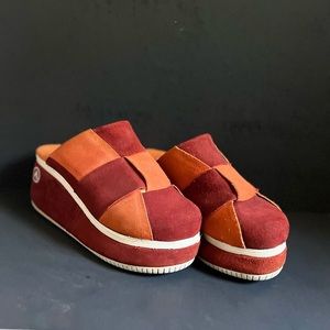 Vintage Airwalk Platform Clogs
